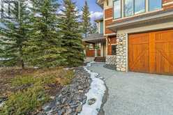 215 Miskow Close Canmore