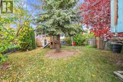 1102 Maple Avenue Crossfield