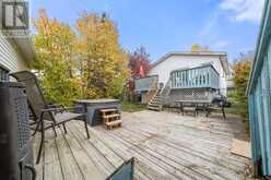 1102 Maple Avenue Crossfield