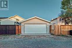 25 Cimarron Crescent Okotoks