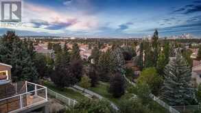 137 Signature Close SW Calgary