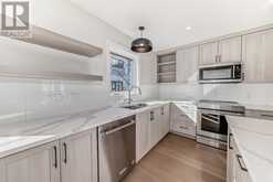 115, 1330 1st Ave Canmore