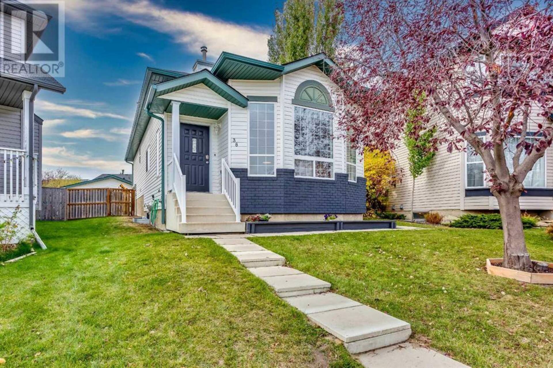 38 Coville Square NE Calgary