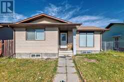 43 Castleridge Way NE Calgary