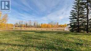 106, 2520 Palliser Drive SW Calgary