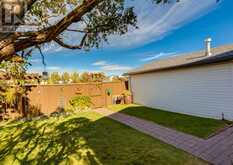 82 Applemead Court SE Calgary