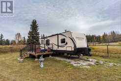 100, 186083 Priddis Valley Road W Rural Foothills