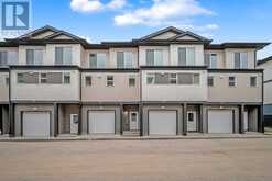 218 Corner Meadows Square NE Calgary