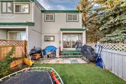 19, 131 Templehill Drive NE Calgary