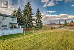 19, 131 Templehill Drive NE Calgary