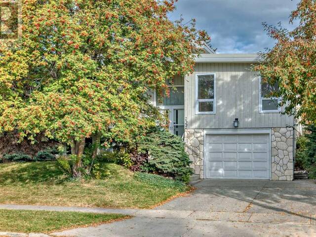 2332 Uxbridge Drive NW Calgary Alberta