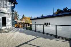 3336 Lakeside Crescent SW Calgary