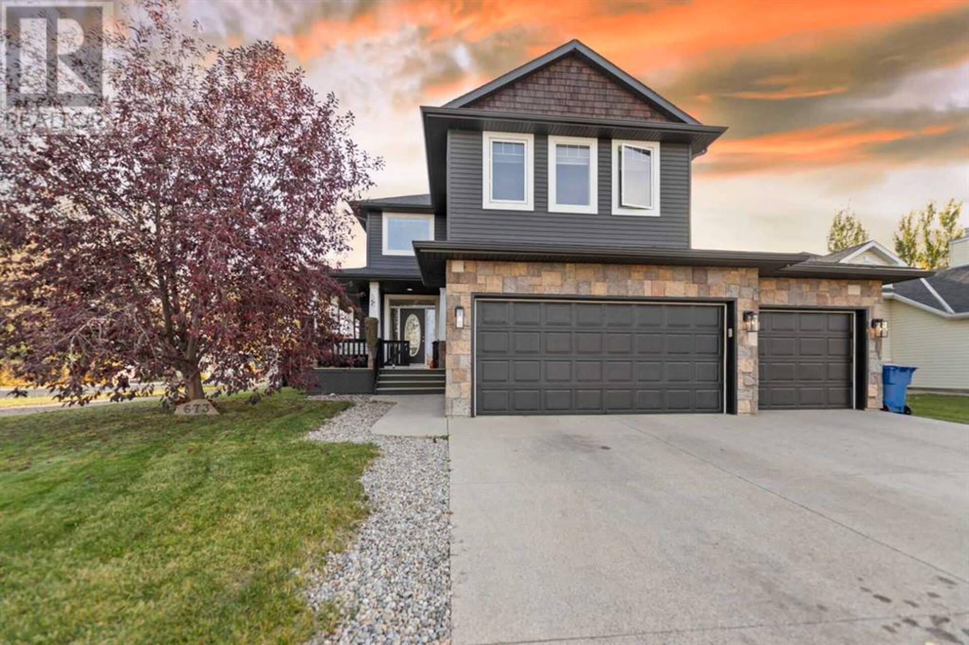 673 Victoria Beach Bay Chestermere