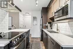 11, 515 18 Avenue SW Calgary