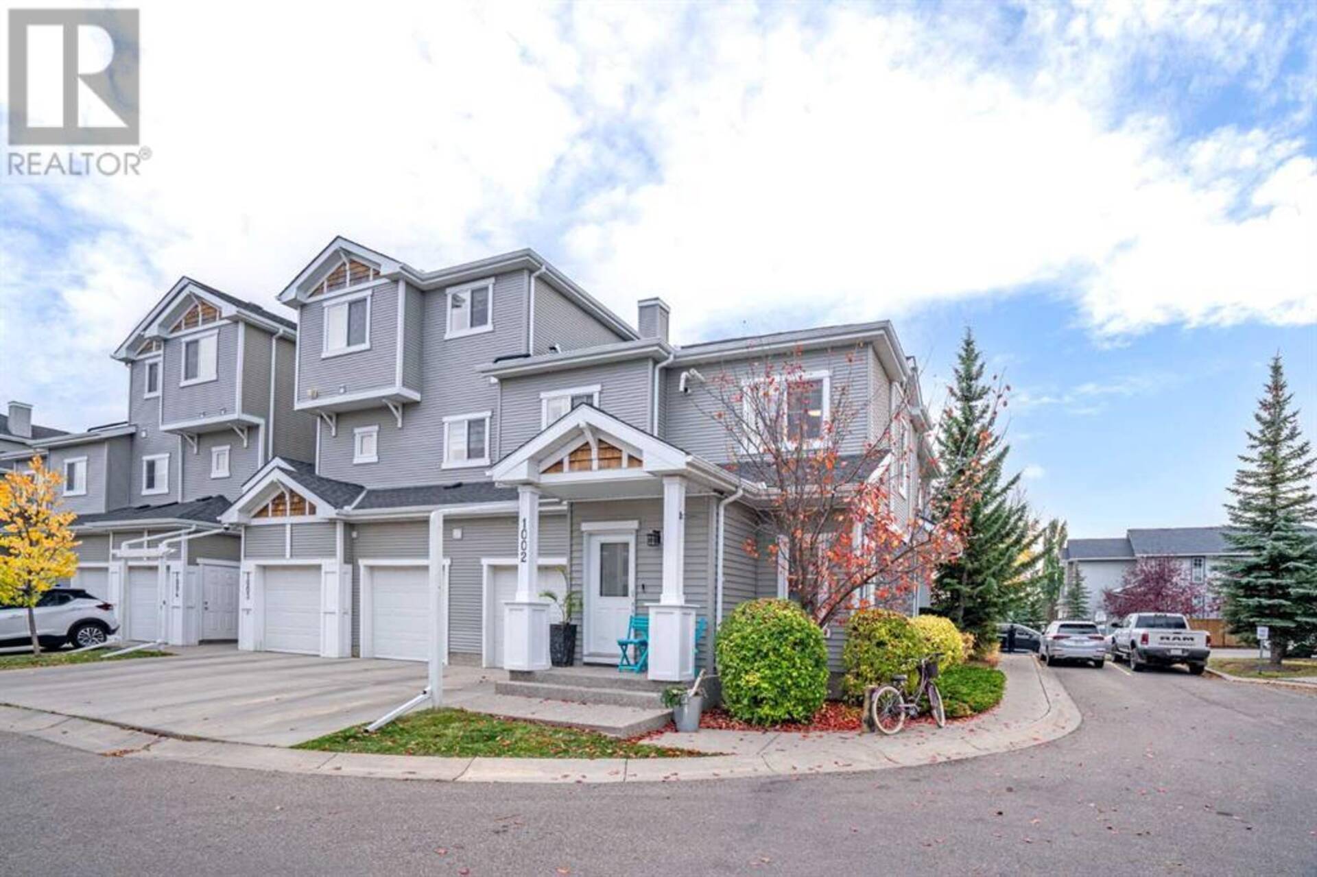 1002, 281 Cougar Ridge Drive SW Calgary