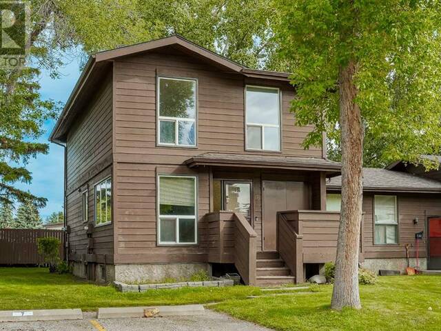 8, 336 Rundlehill Drive NE Calgary Alberta