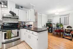 1016 Woodview Crescent SW Calgary