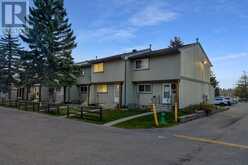 37, 195 Manora Place NE Calgary