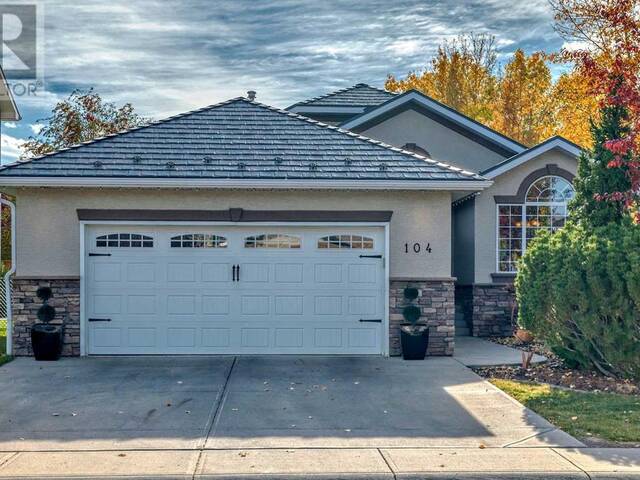 104 West Lakeview Circle Chestermere