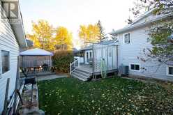 1621 Saskatchewan Street Crossfield