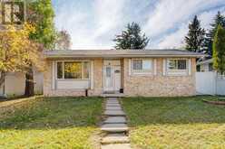 11140 Braeside Drive SW Calgary