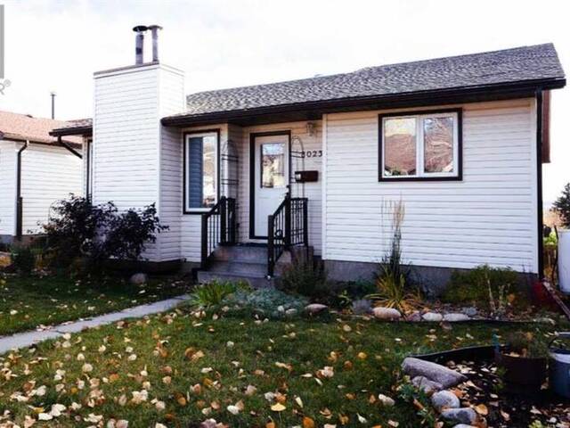 8023 Ranchview Drive NW Calgary Alberta