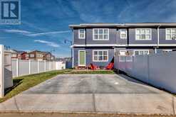 480 WEST LAKEVIEW Drive Chestermere