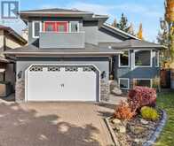 38 Woodbriar Place SW Calgary