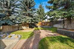 38 Woodbriar Place SW Calgary