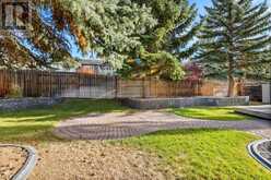 38 Woodbriar Place SW Calgary