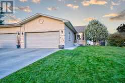 628 High View Park NW High River