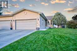 628 High View Park NW High River