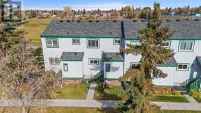 2, 131 Templehill Drive NE Calgary