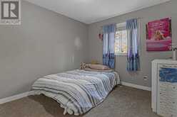 50 VALLEY PONDS Crescent NW Calgary