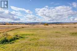 192108 239 Avenue W Rural Foothills