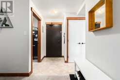 212, 315 50 Avenue SW Calgary