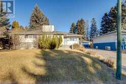 132 42 Avenue NW Calgary