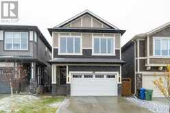 217 Lucas Crescent NW Calgary