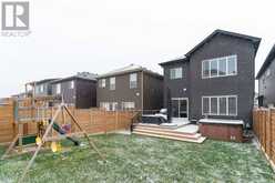 217 Lucas Crescent NW Calgary