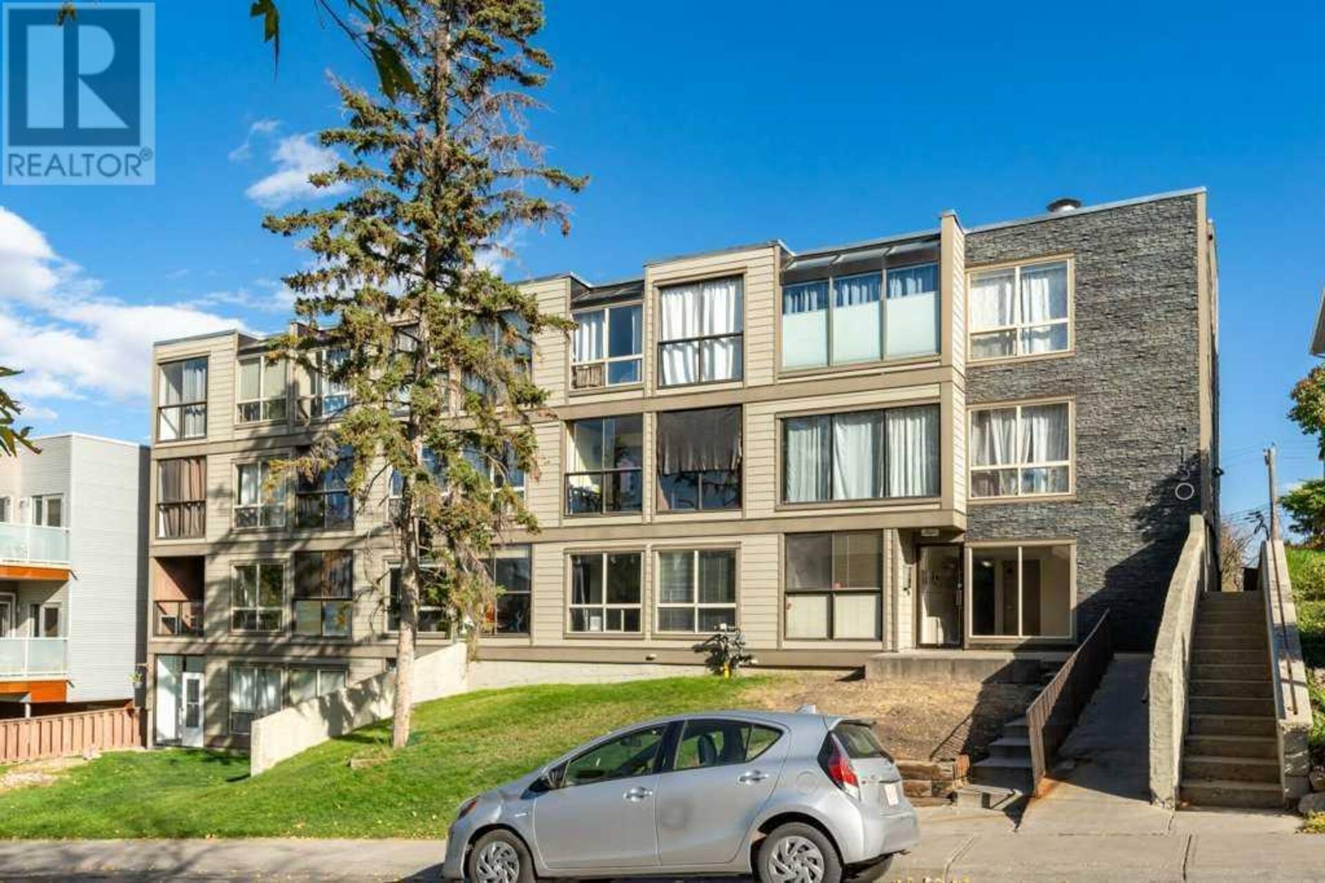 207, 2130 17 Street SW Calgary