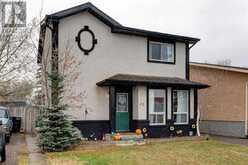 22 Hunters Gate Okotoks