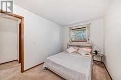 222 Cedarwood Park SW Calgary