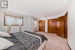 222 Cedarwood Park SW Calgary