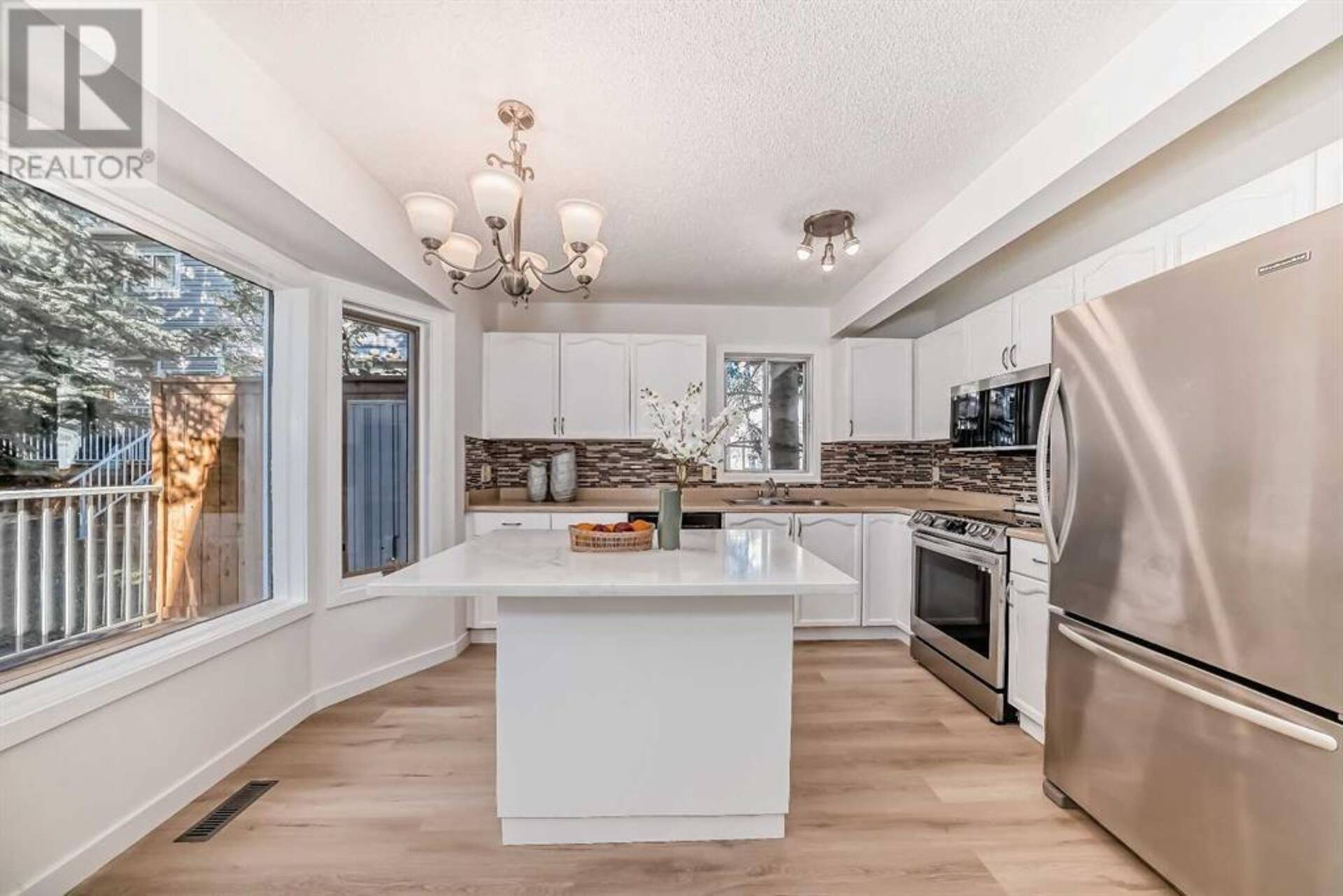 222 Cedarwood Park SW Calgary