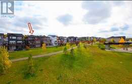 233 Crestmont Drive SW Calgary