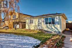 8308 46 Avenue NW Calgary