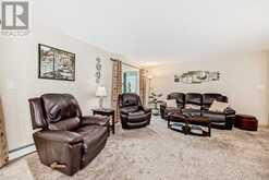 105, 3719B 49 Street NW Calgary