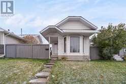 211 Sandstone Drive NW Calgary