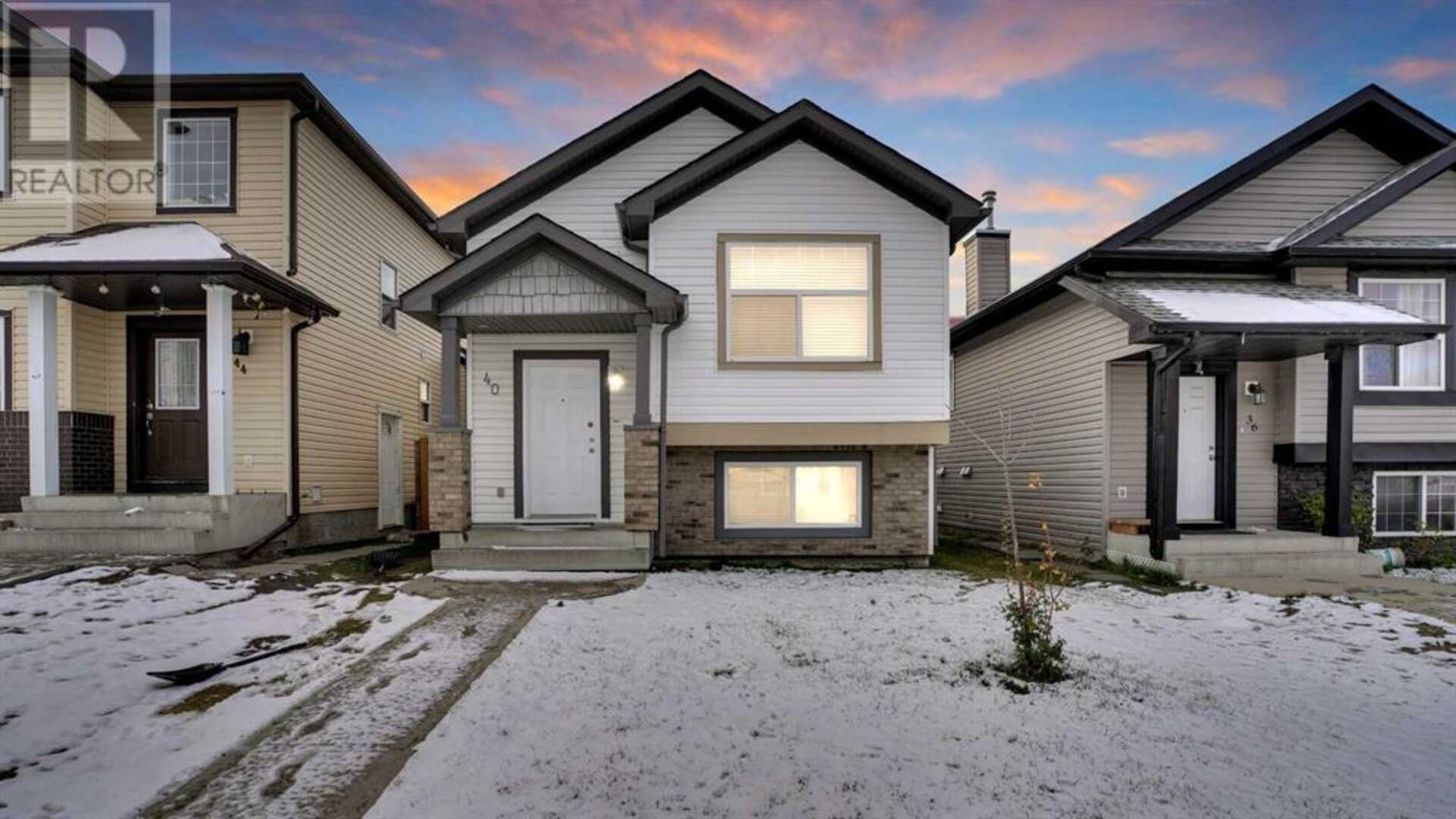 40 saddlefield Road NE Calgary