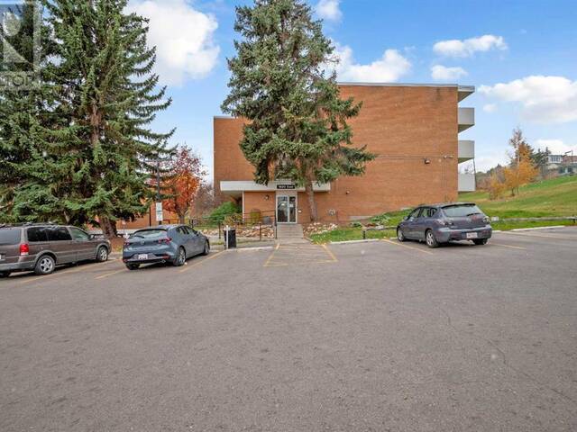 451, 1620 8 Avenue NW Calgary Alberta